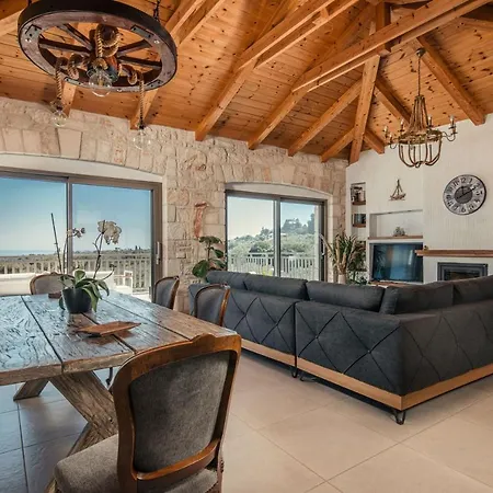 Neva * Akrotiri (Zakynthos)